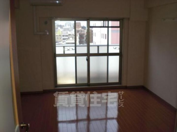 京都府京都市下京区西橋詰町(マンション)の賃貸物件の居間