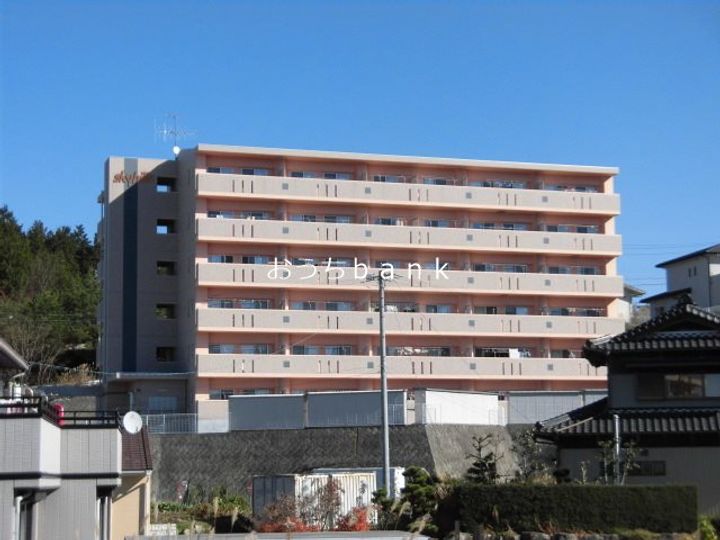 スカイヒルズマンションの外観