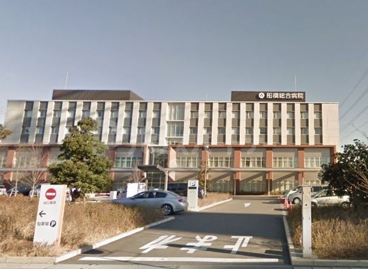 リブリ・アゼリアの周辺