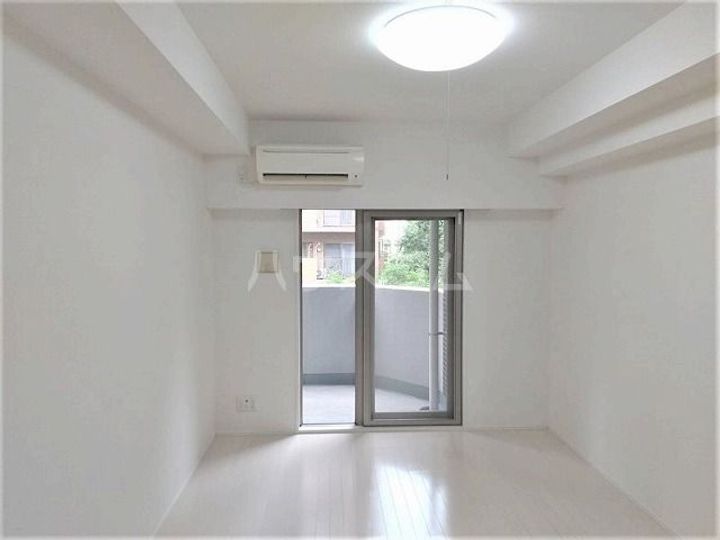 メインステージパーク大山の居間