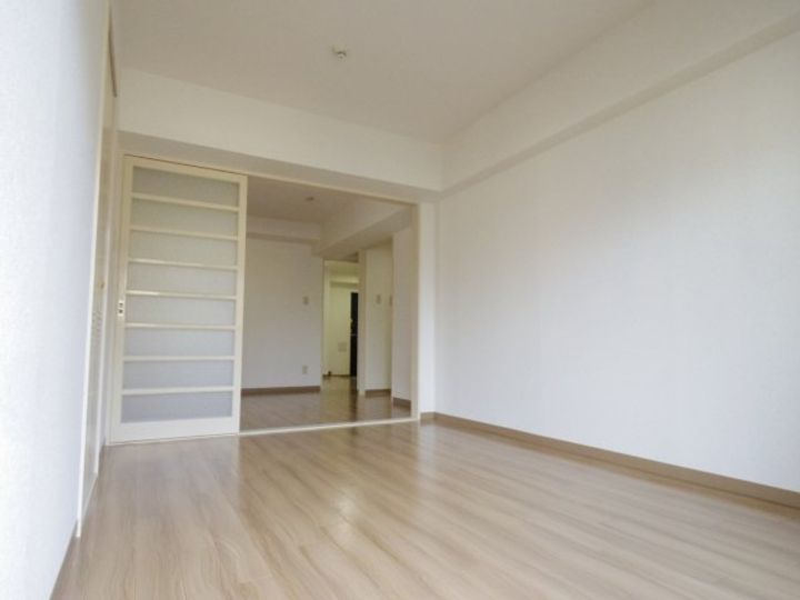 レインボウハイムの居間