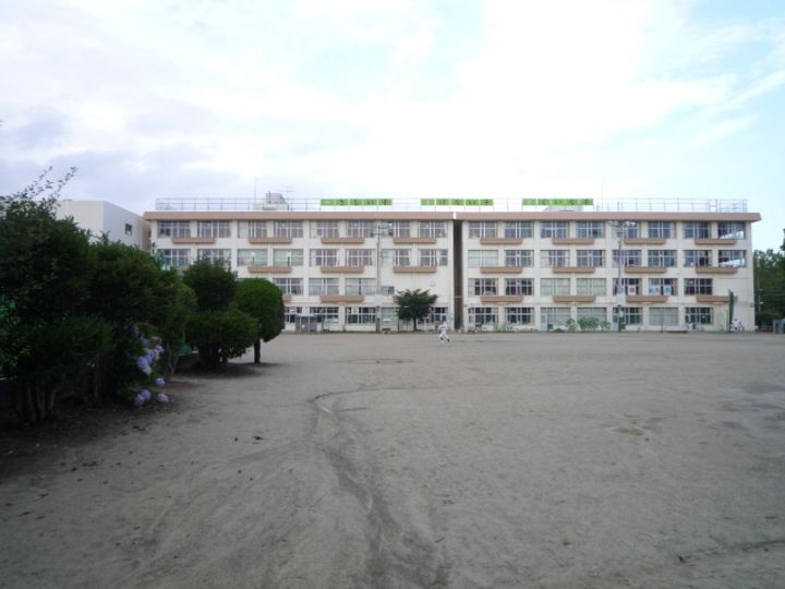 宮城県仙台市若林区中倉2(一戸建)の賃貸物件の周辺