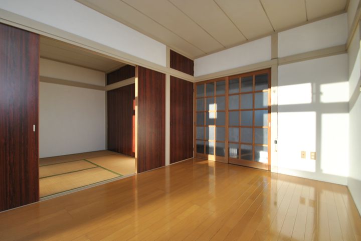大成ハイツの居間