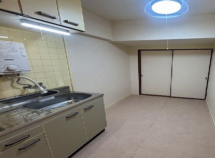 シャトーせとぐちの居間