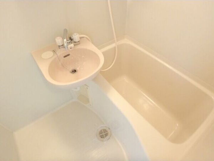 愛知県名古屋市千種区新池町2(マンション)の賃貸物件の風呂