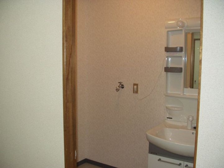 ハイツふかだの内装