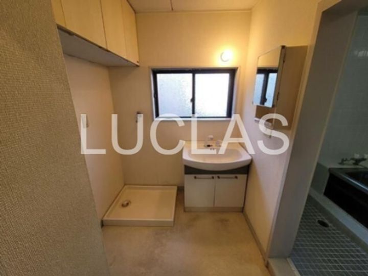 第10小野ビルの内装