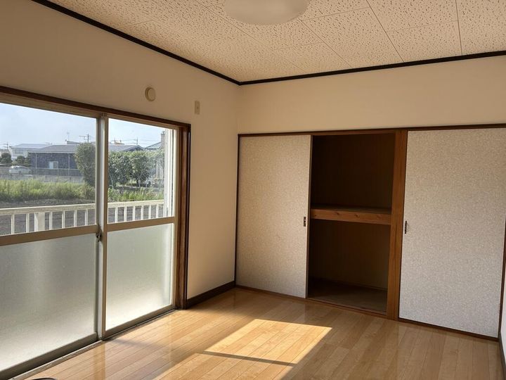 青山ハイツの居間