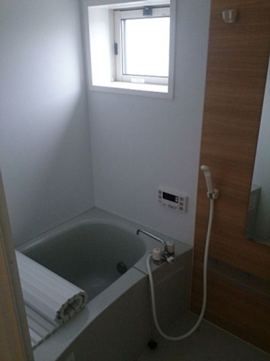 D room松山の風呂