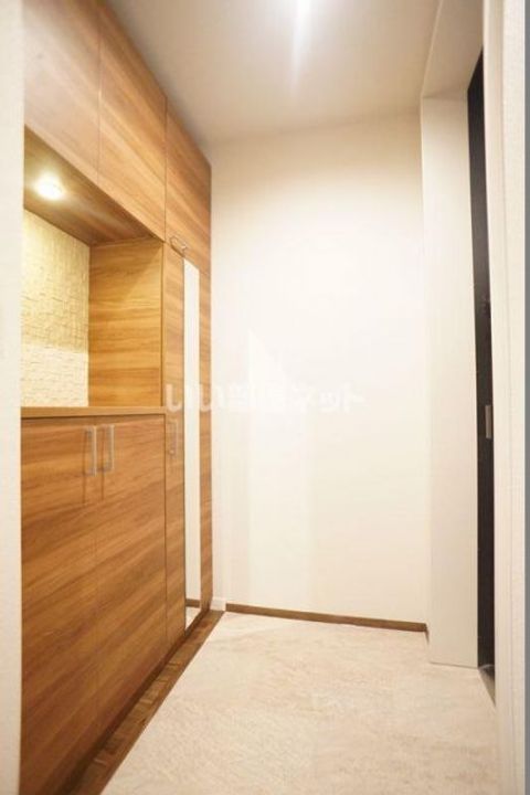 ブルーベルの玄関