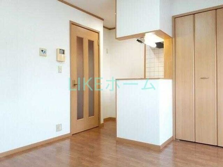 シャトルOMI 2の内装