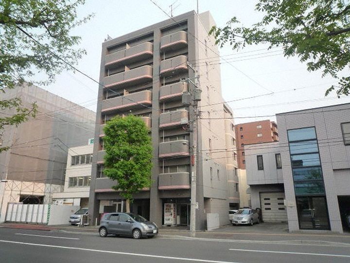 ヒューマンプラザ北大前の外観