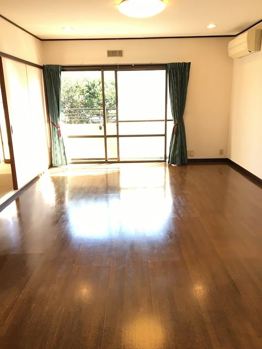 赤澤宅2階の居間