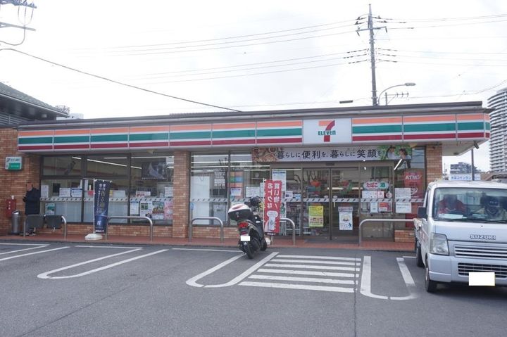 プレミールの周辺
