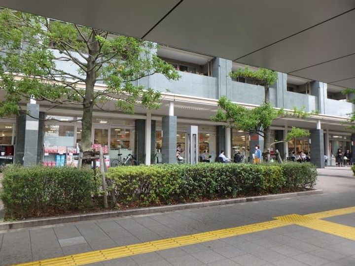 フラットフィールドの周辺