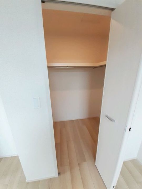 哲学の道 Cの内装