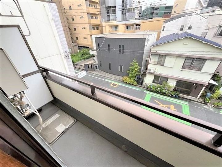 グレイスヤマダの内装