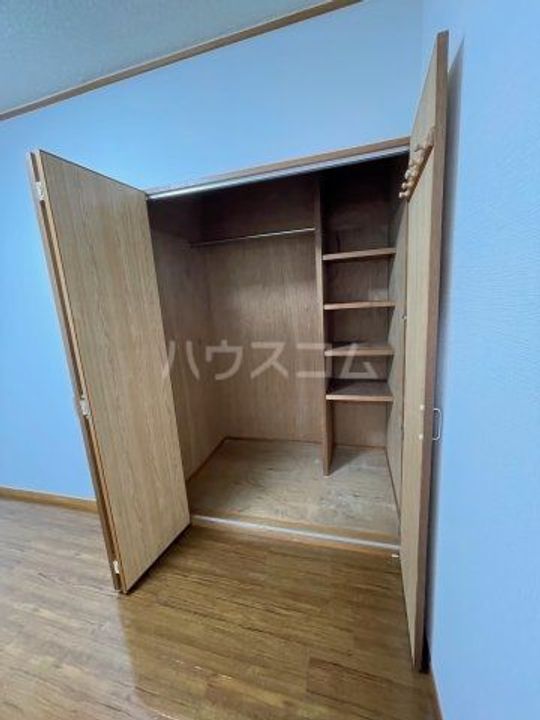 エルカステロの内装