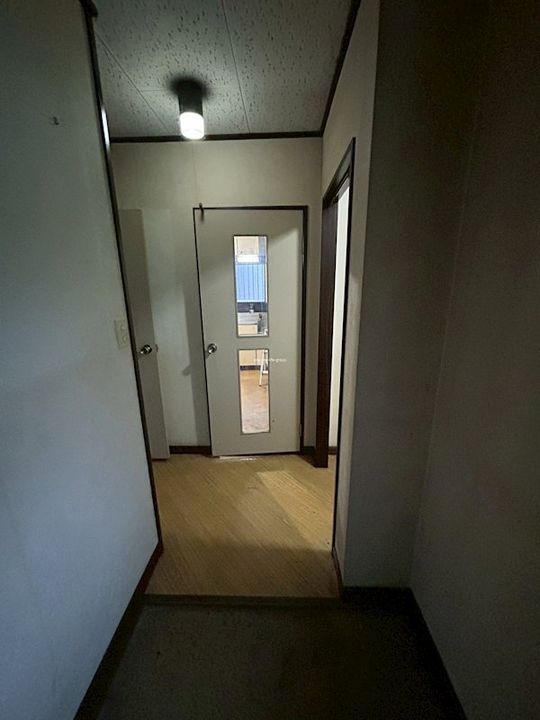 ネオハイツの玄関