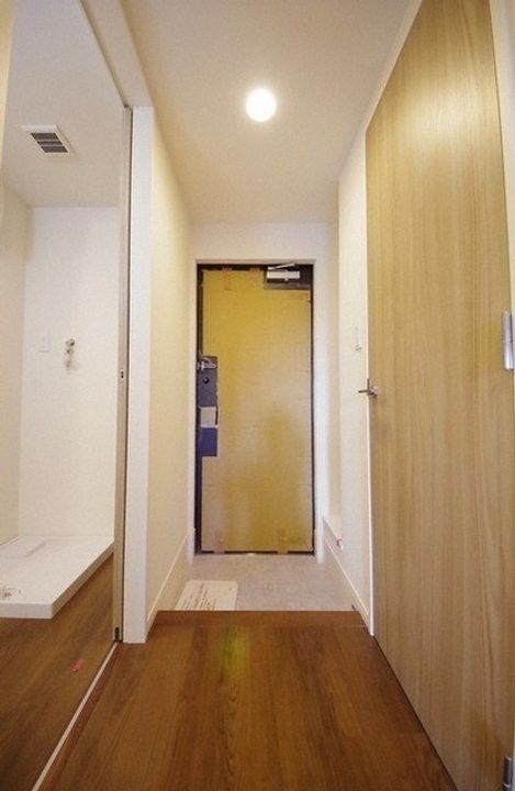 福岡県福岡市中央区渡辺通4(マンション)の賃貸物件の玄関