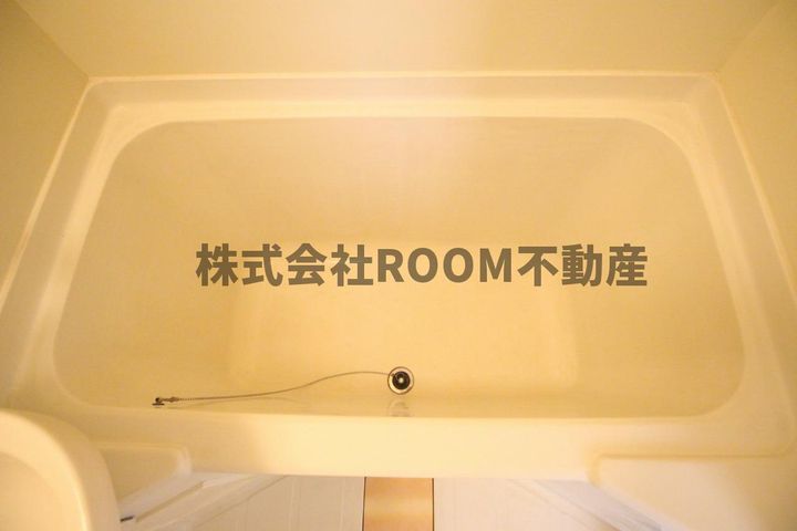 コーポレーション華の風呂