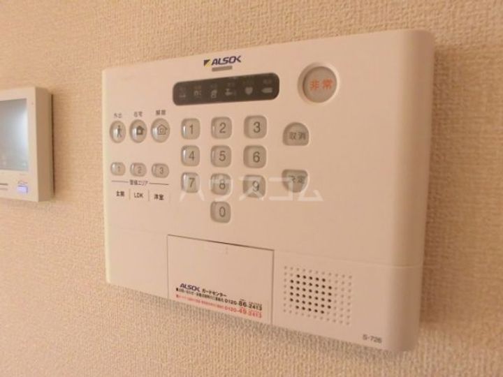 パークドオートム Aの内装