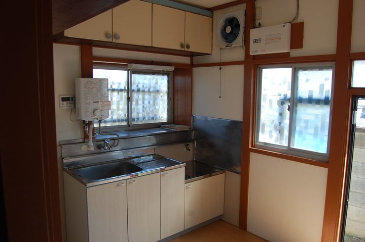 群馬県伊勢崎市境女塚(一戸建)の賃貸物件のキッチン