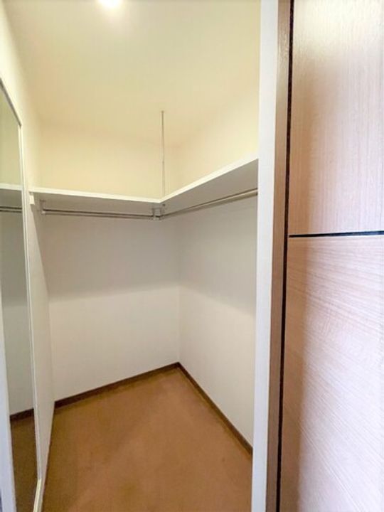 ライオンズタワー仙台広瀬の内装