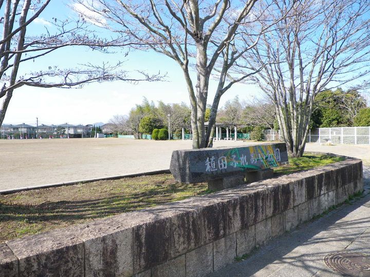 テラスユークの周辺