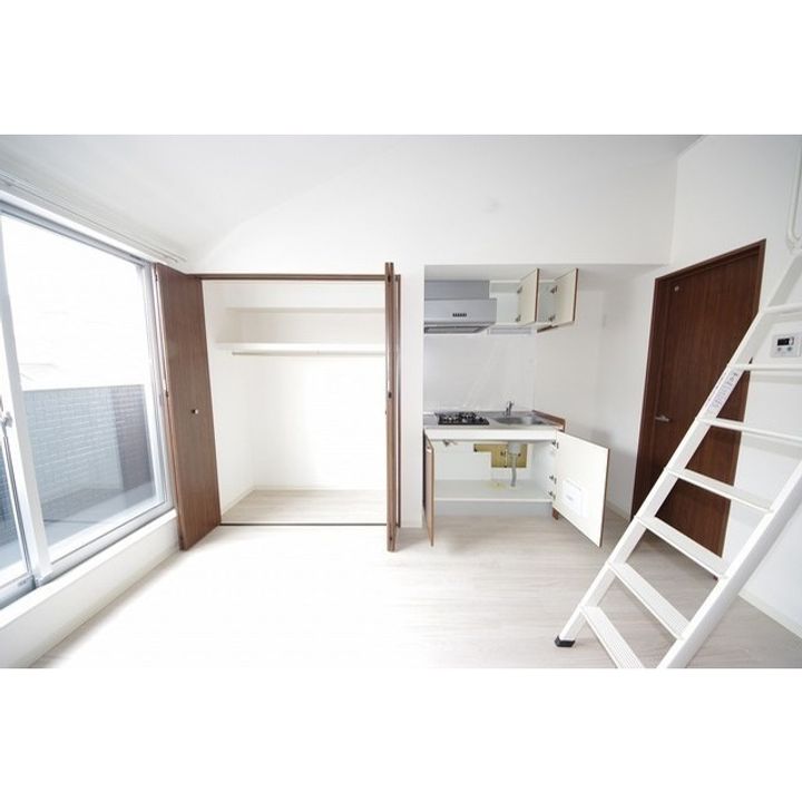 GARAGE-ACEIIの内装