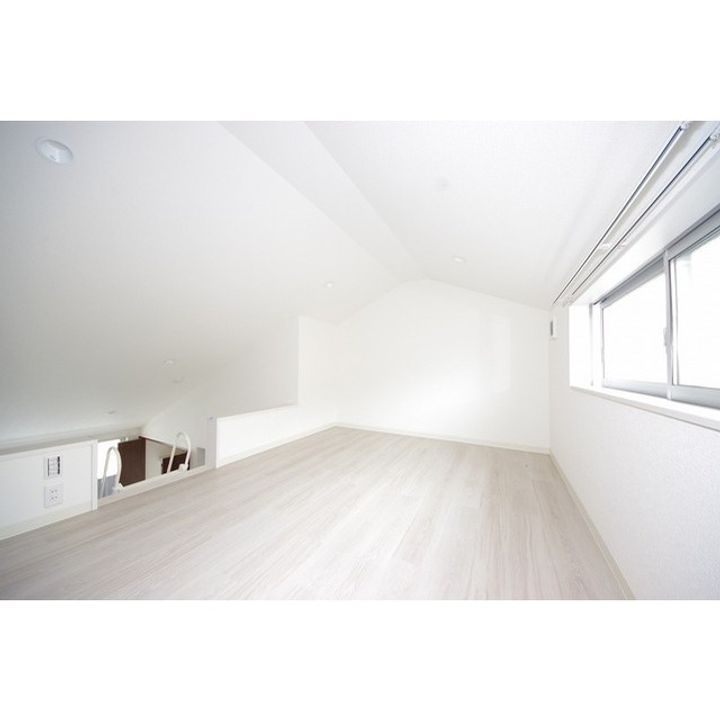 GARAGE-ACEIIの内装