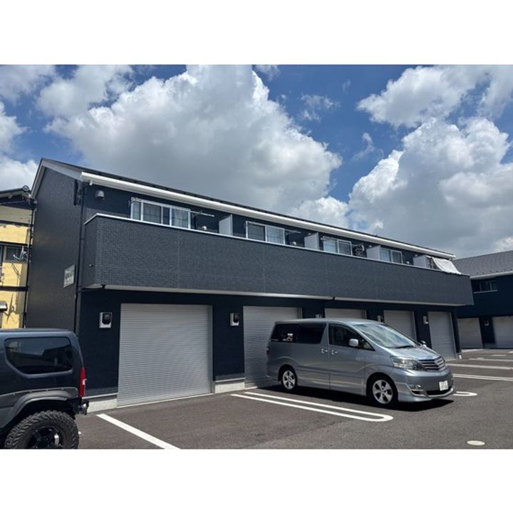 GARAGE-ACEIIの外観