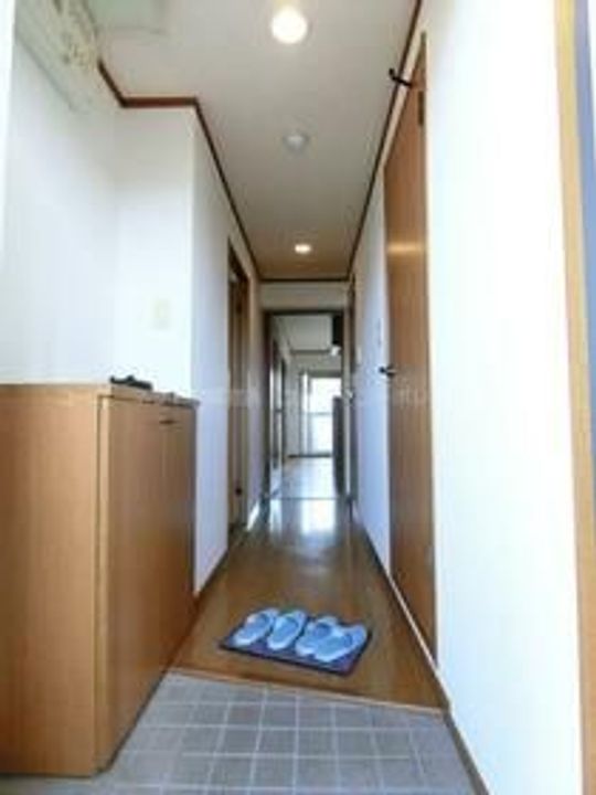 ユーミー豊泉の玄関