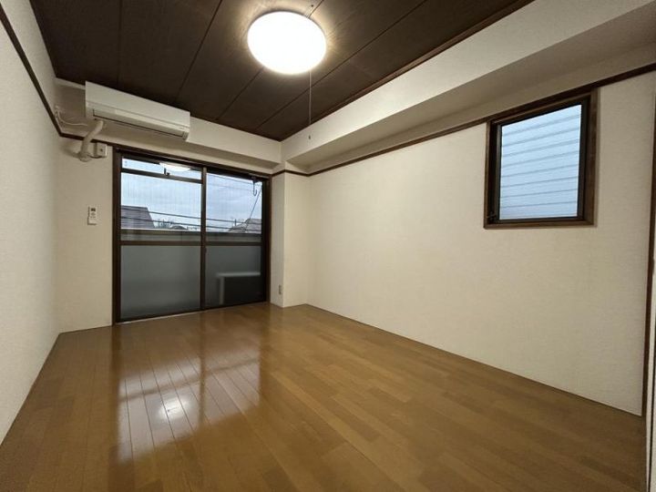 ハイツサンシャインの内装