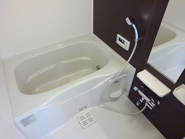 ウイングコートの風呂