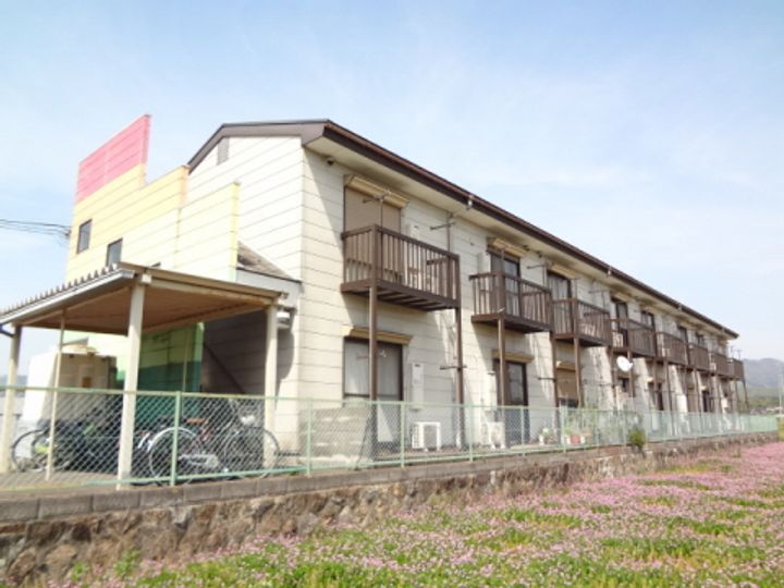 滋賀県米原市西山(アパート)の賃貸物件の外観