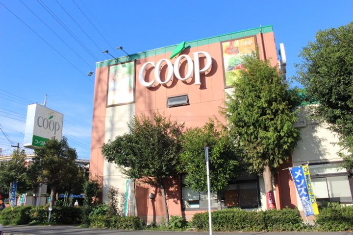 サンパレス本厚木の周辺