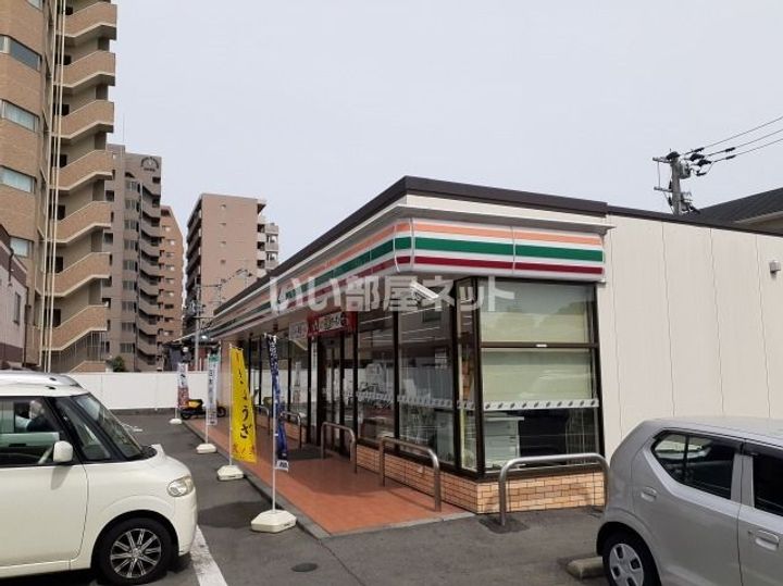 コート新屋敷の周辺