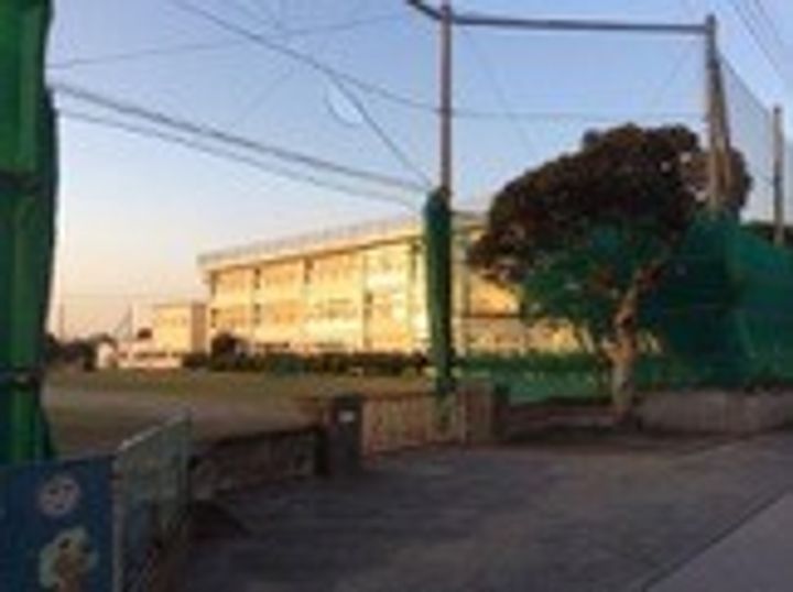 ラディアントの周辺