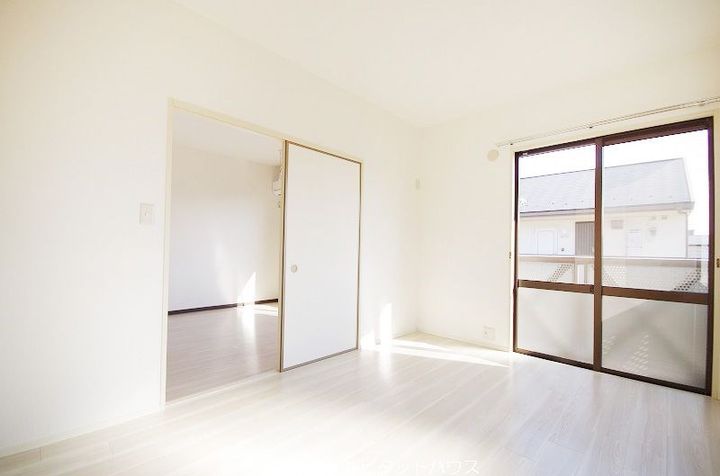 コーポセレナ Bの内装