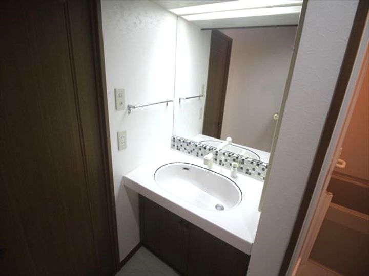 ファミール西条朝日町の内装