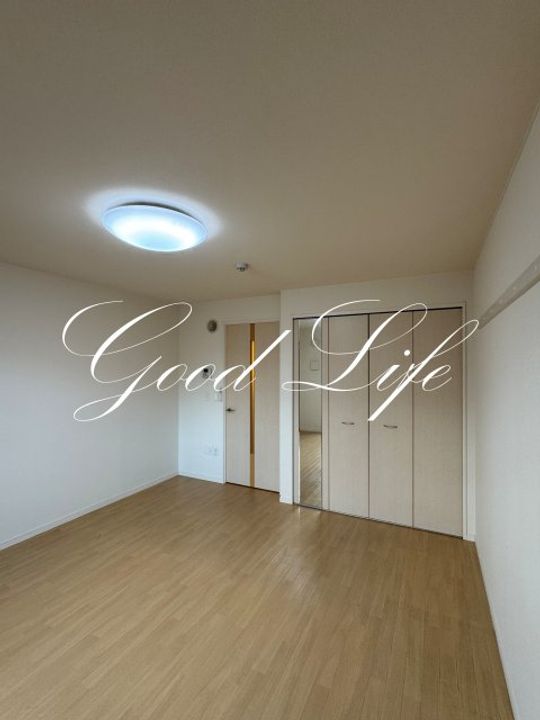 兵庫県加古川市平岡町新在家2(マンション)の賃貸物件の居間