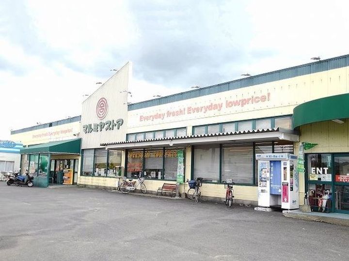 エテルノデーアIの周辺