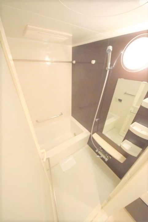 東京都台東区東上野1(マンション)の賃貸物件の風呂