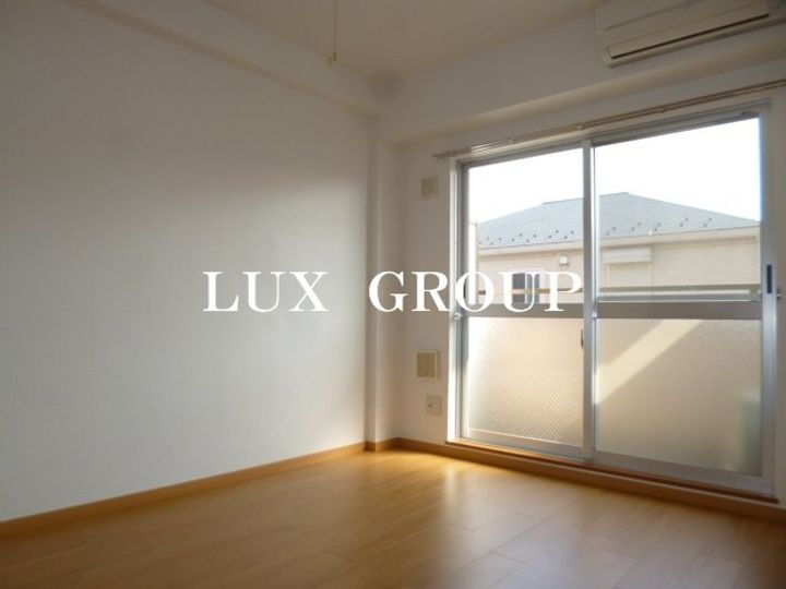 ハイライズ ミズキの居間