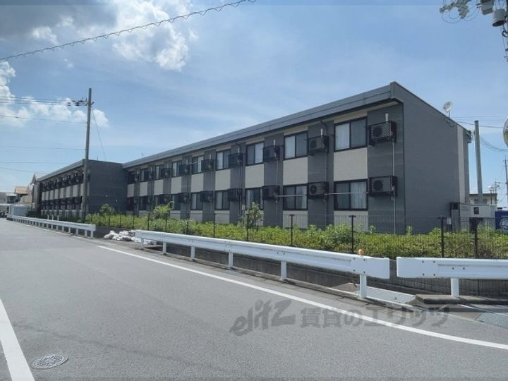 レオパレス彦根の外観