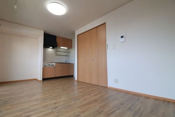 福島県福島市北五老内町(アパート)の賃貸物件の居間