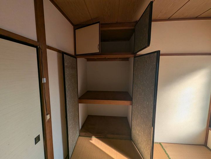 幸福荘の内装
