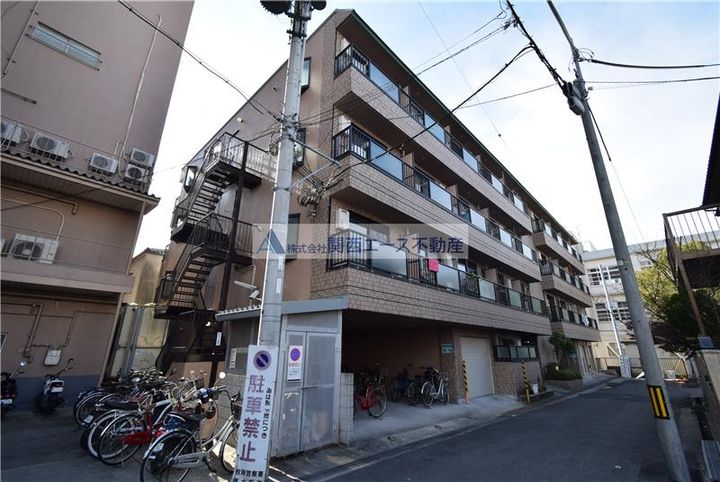 エス・ティマンション旭町の外観