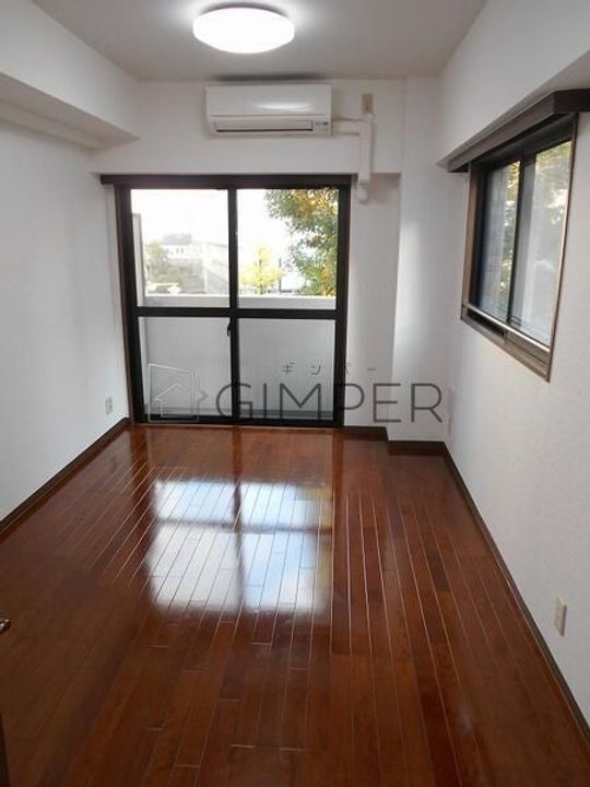 パークウェル目白の居間